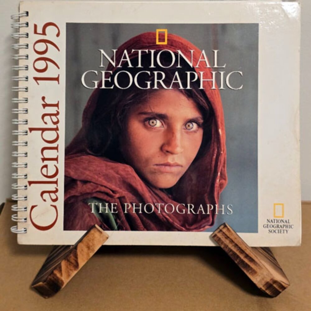 National Geographic 1995 Desk Calendar Unused Afghan Girl 52 Weekly Photos